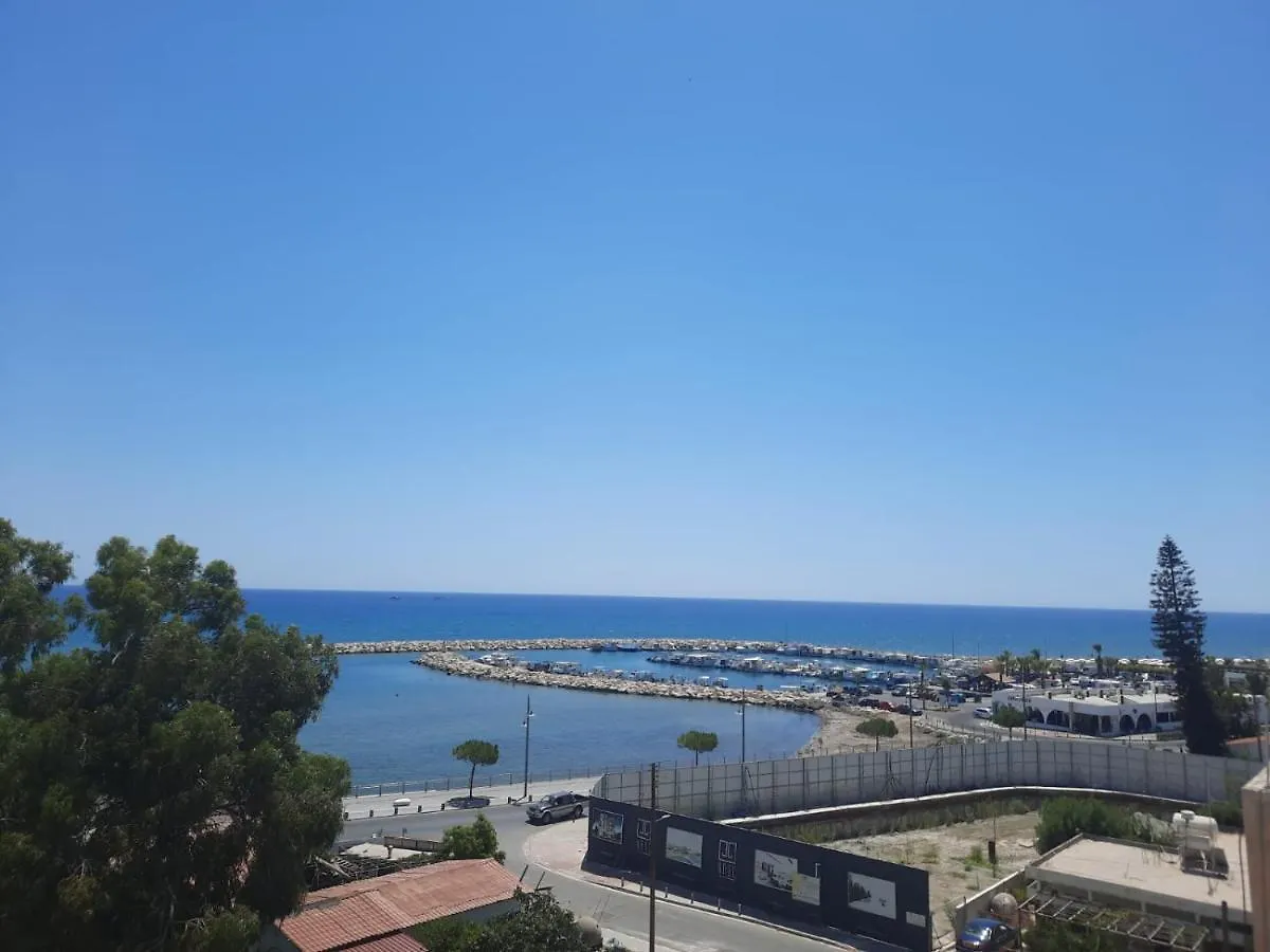 Seascape 501 Apartment Larnaca