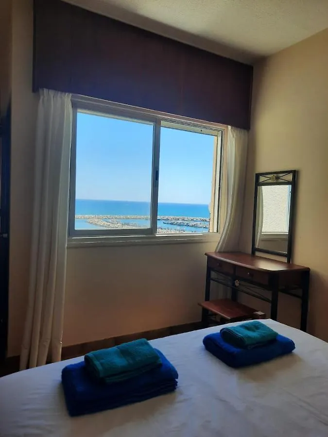 Seascape 501 Apartment Larnaca
